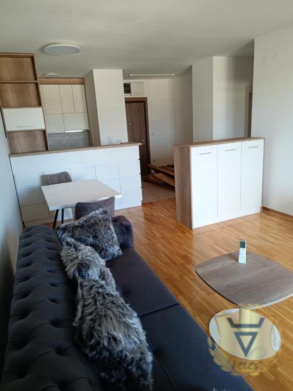 Slika 1 - Dvosoban stan za izdavanje, 60m2, 950€