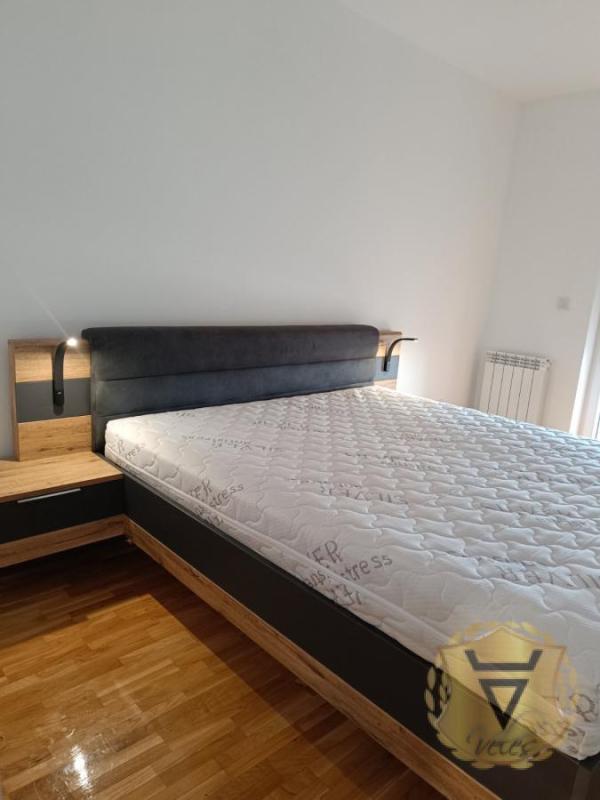 Slika 8 - Dvosoban stan za izdavanje, 60m2, 950€