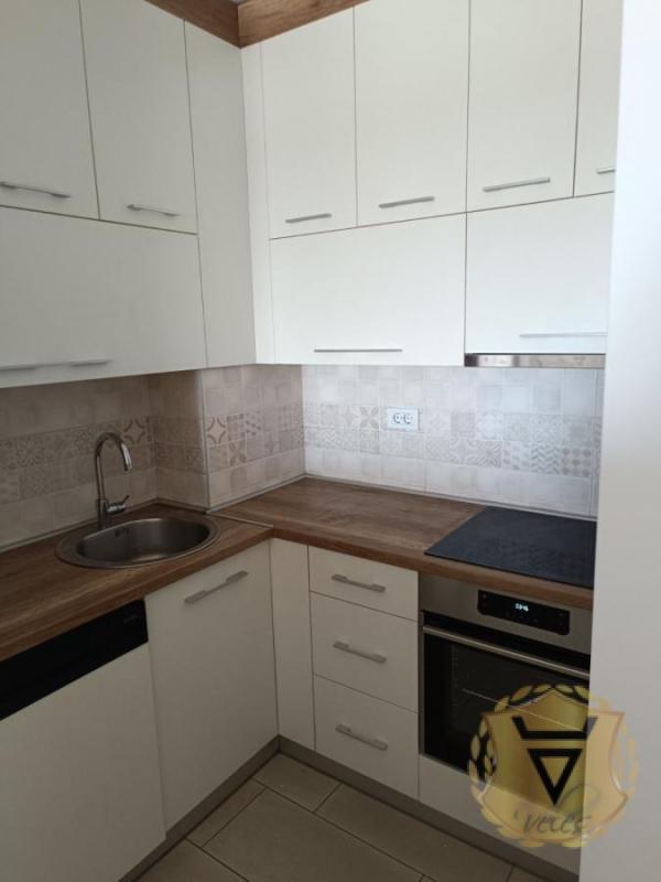 Slika 5 - Dvosoban stan za izdavanje, 60m2, 950€