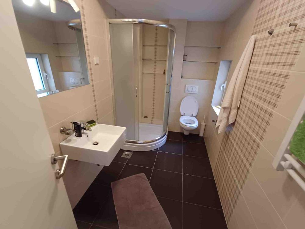 Slika 7 - Kralja Milutina, Trosoban stan za izdavanje, 87m2, 750€