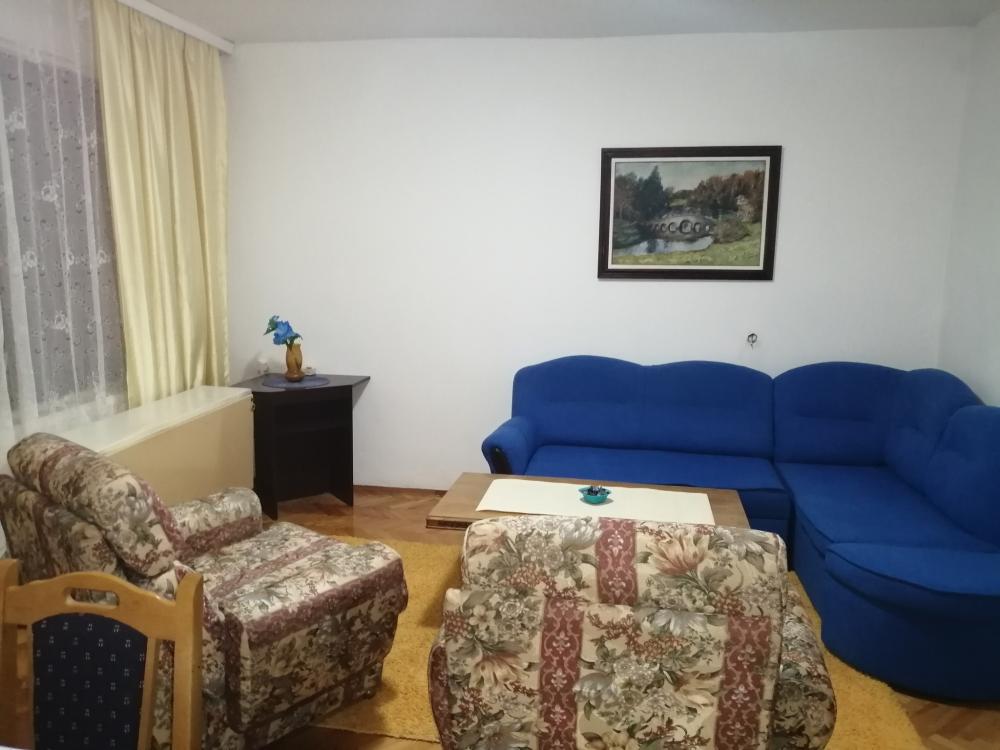 Slika 1 - Dvoiposoban stan za izdavanje, 70m2, 280€