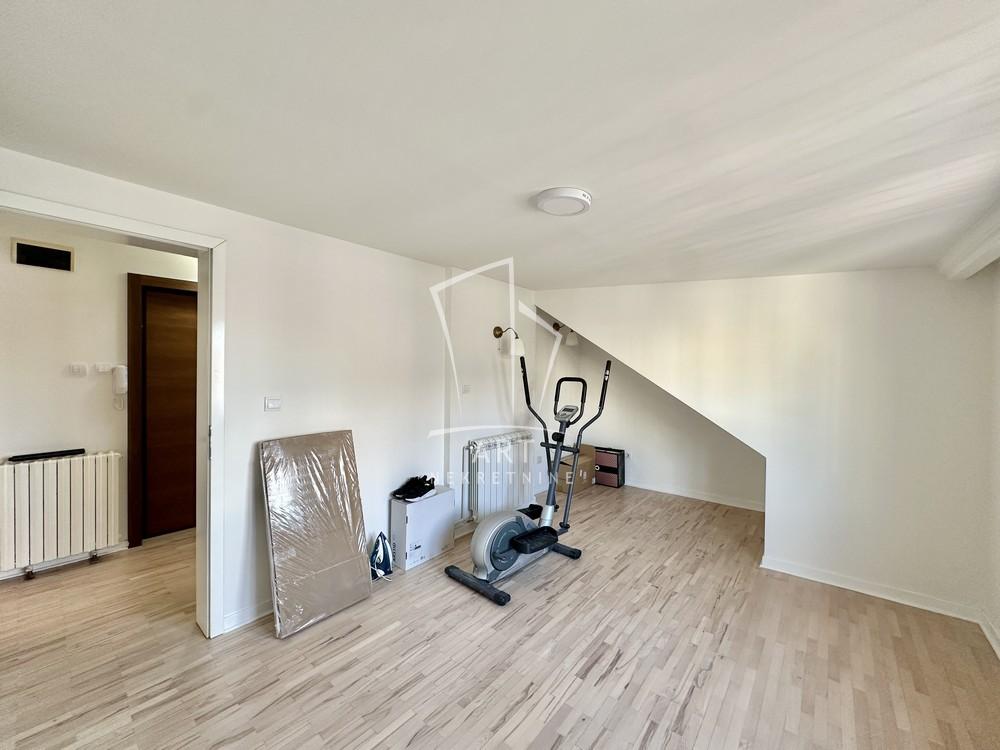 Slika 11 - Hadži Prodanova, Trosoban stan na prodaju, 76m2, 309.000€