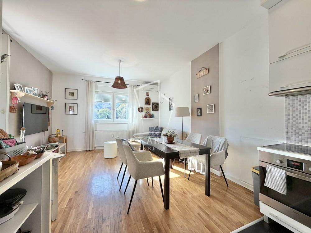 Slika 3 - Vojvode Micka Krstića, Dvoiposoban stan na prodaju, 54m2, 179.000€