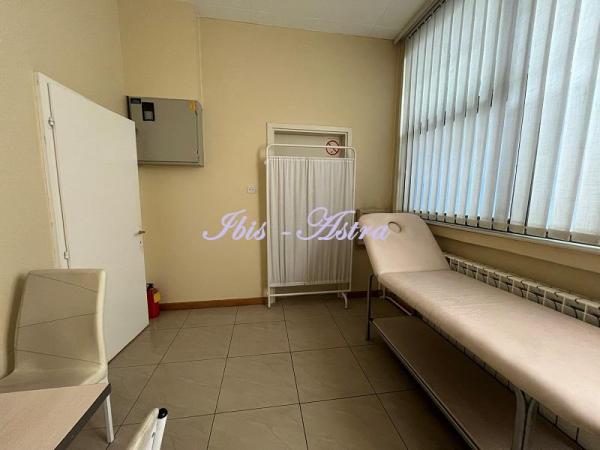 Slika 4 - Vojvode Stepe,  Lokal na prodaju, 63m2, 190.000€