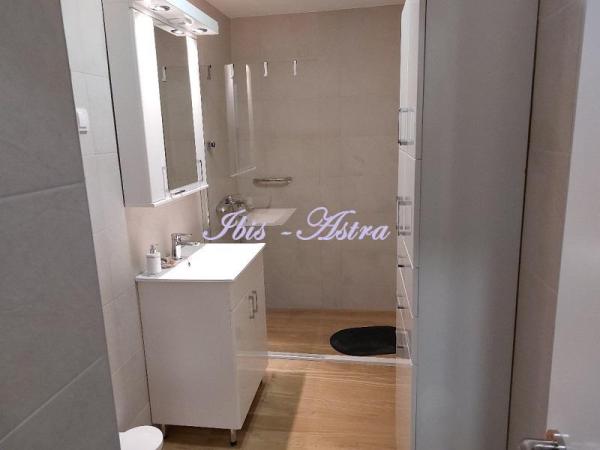 Slika 8 - Mike Alasa, Jednosoban stan za izdavanje, 40m2, 600€