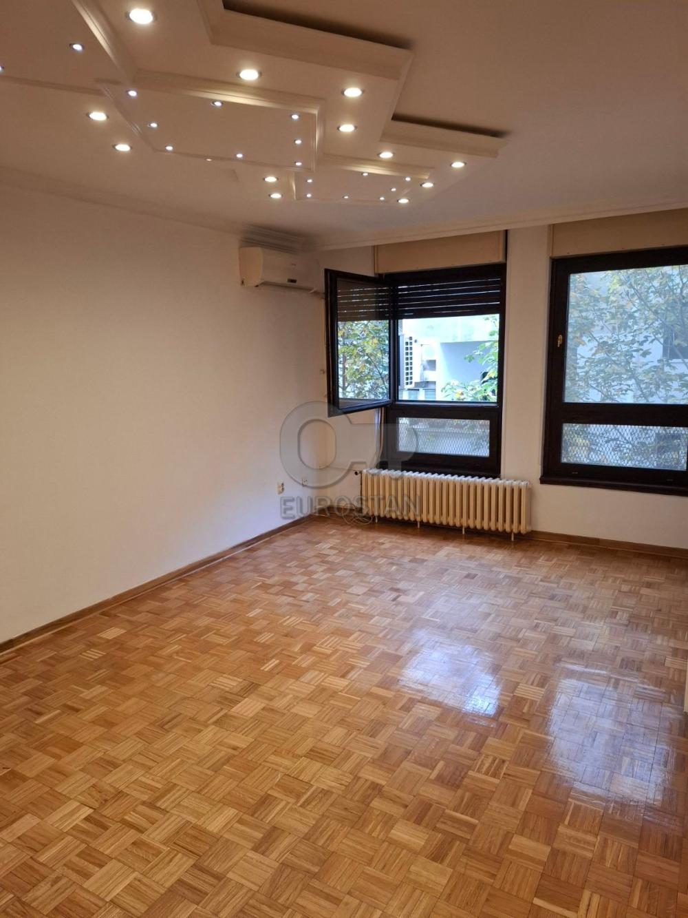 Slika 1 - Golsvordijeva, Četvoroiposoban stan za izdavanje, 115m2, 1.300€