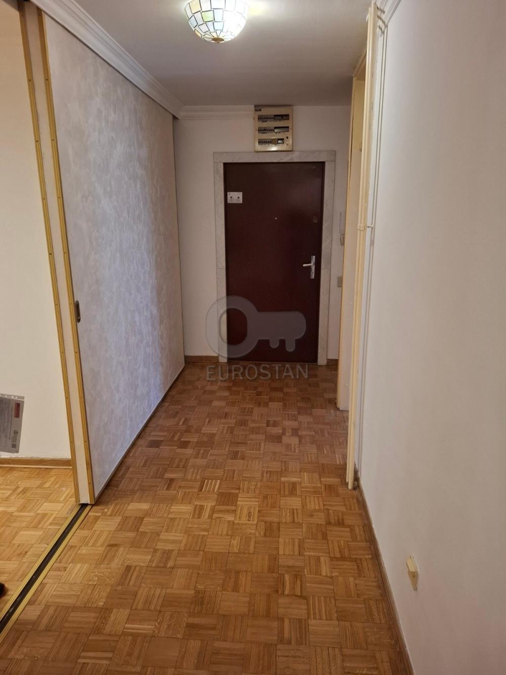 Slika 11 - Golsvordijeva, Četvoroiposoban stan za izdavanje, 115m2, 1.300€