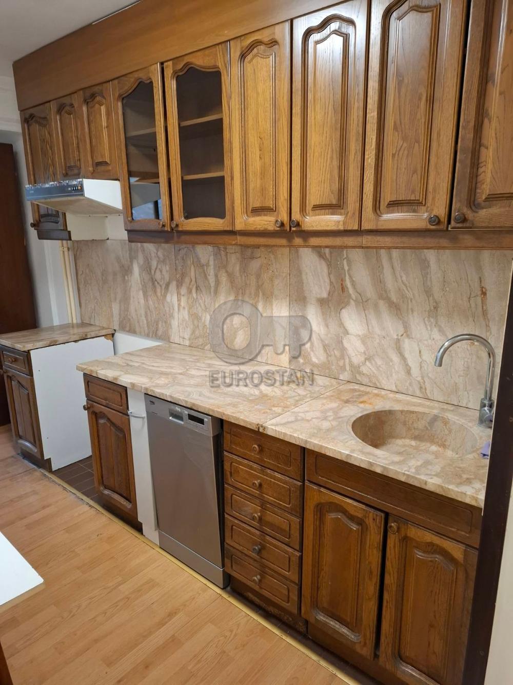 Slika 4 - Golsvordijeva, Četvoroiposoban stan za izdavanje, 115m2, 1.300€