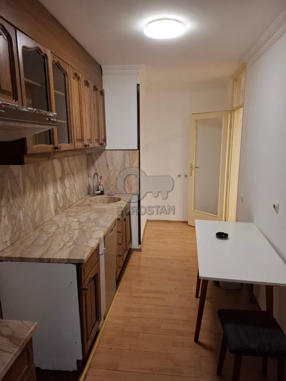 Slika 5 - Golsvordijeva, Četvoroiposoban stan za izdavanje, 115m2, 1.300€