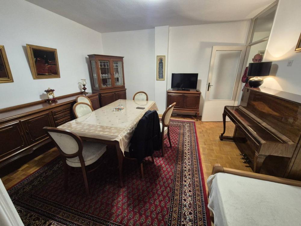 Slika 2 - Bulevar Milutina Milankovića, Četvorosoban stan za izdavanje, 95m2, 550€