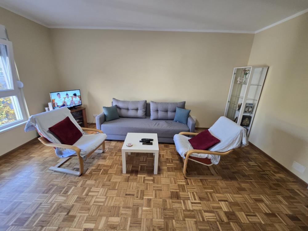 Slika 2 - Ismeta Mujezinovića, Dvosoban stan za izdavanje, 55m2, 500€