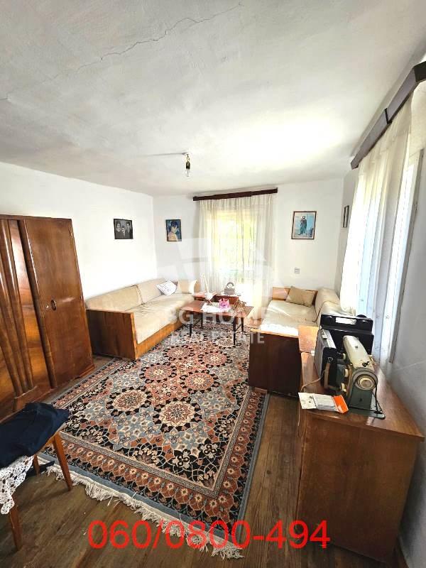 Slika 6 - 17. oktobra,  Kuća na prodaju, 250m2, 59.000€