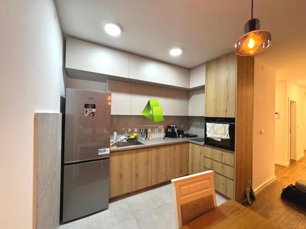 Slika 2 - Dvoiposoban stan za izdavanje, 75m2, 750€