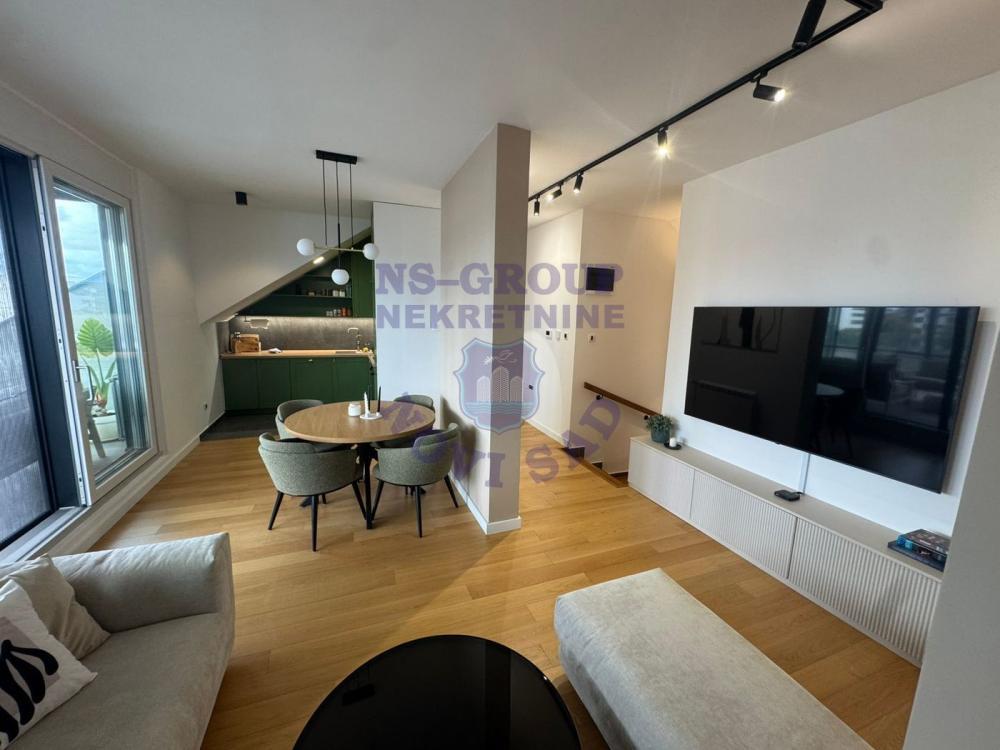 Glavna slika -Četvorosoban stan na prodaju, 103m2, 309.000€