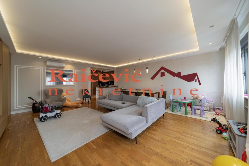 Slika 3 - Gajeva, Četvorosoban stan za izdavanje, 98m2, 2.000€