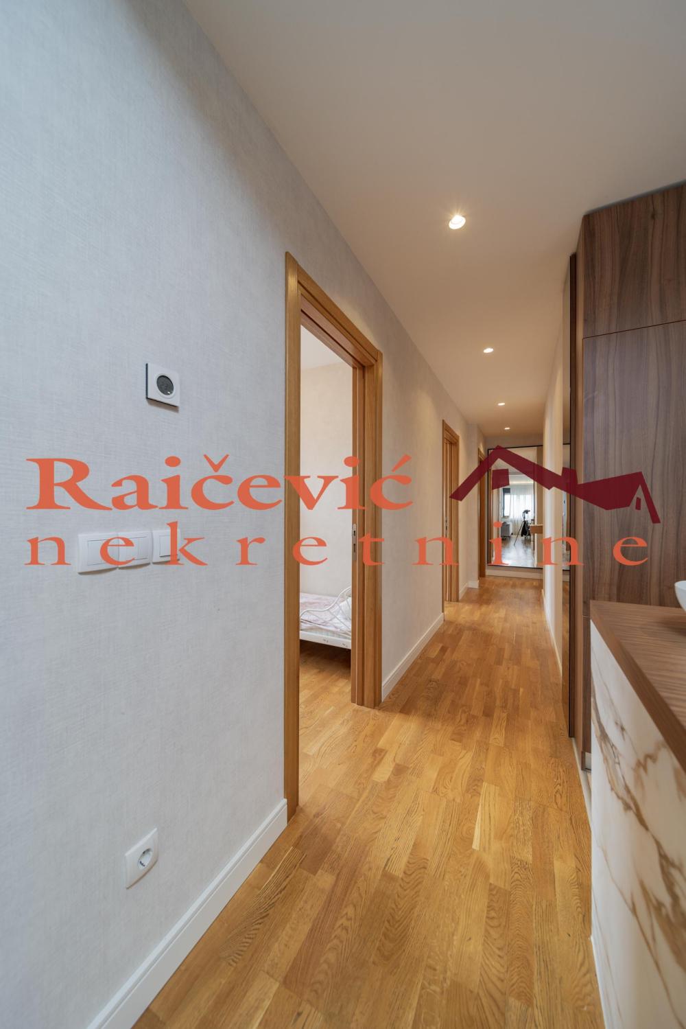 Slika 8 - Gajeva, Četvorosoban stan za izdavanje, 98m2, 2.000€