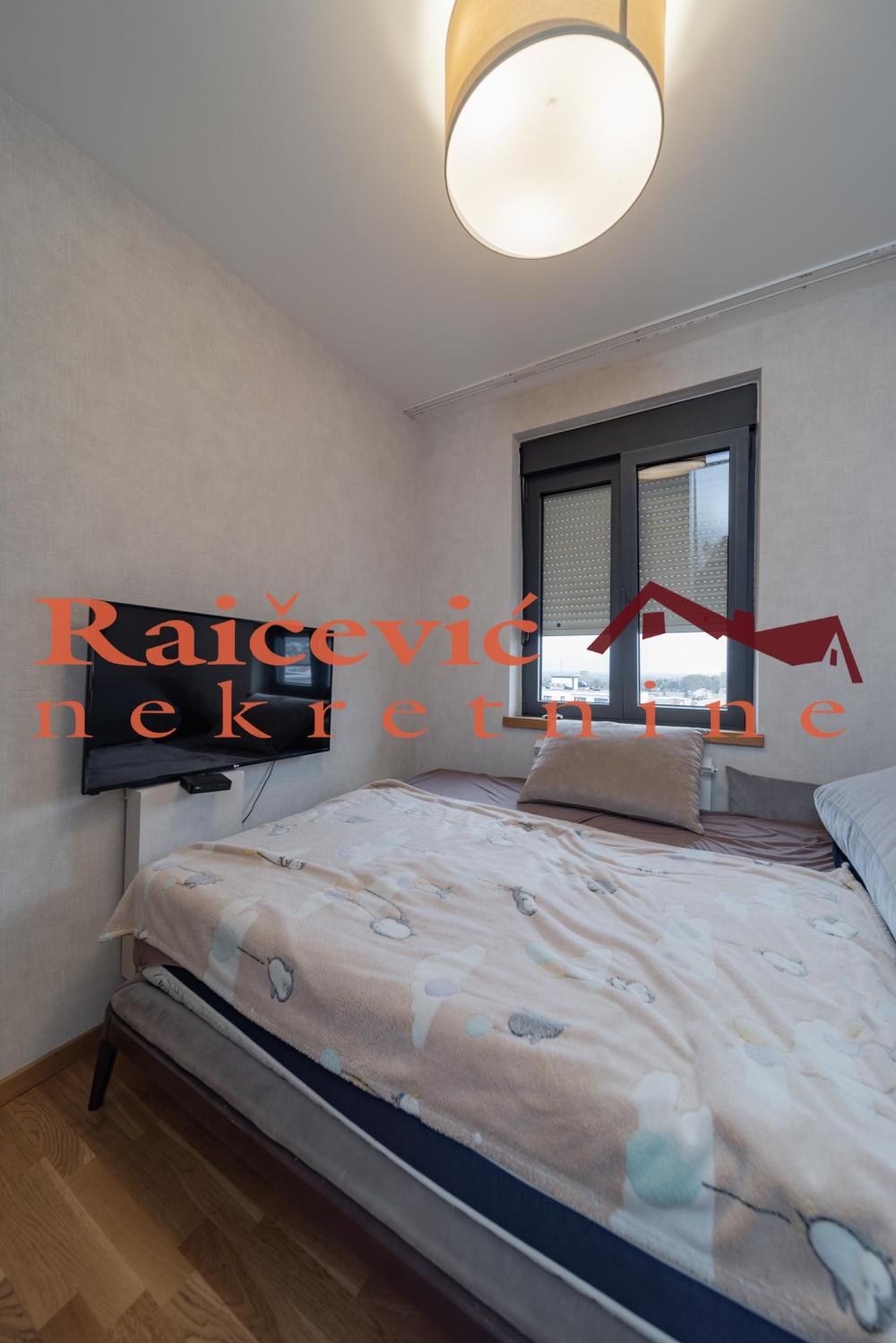 Slika 10 - Gajeva, Četvorosoban stan za izdavanje, 98m2, 2.000€