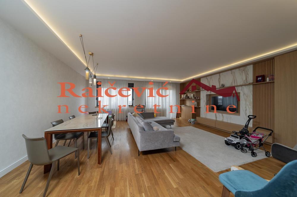 Glavna slika -Gajeva, Četvorosoban stan za izdavanje, 98m2, 2.000€