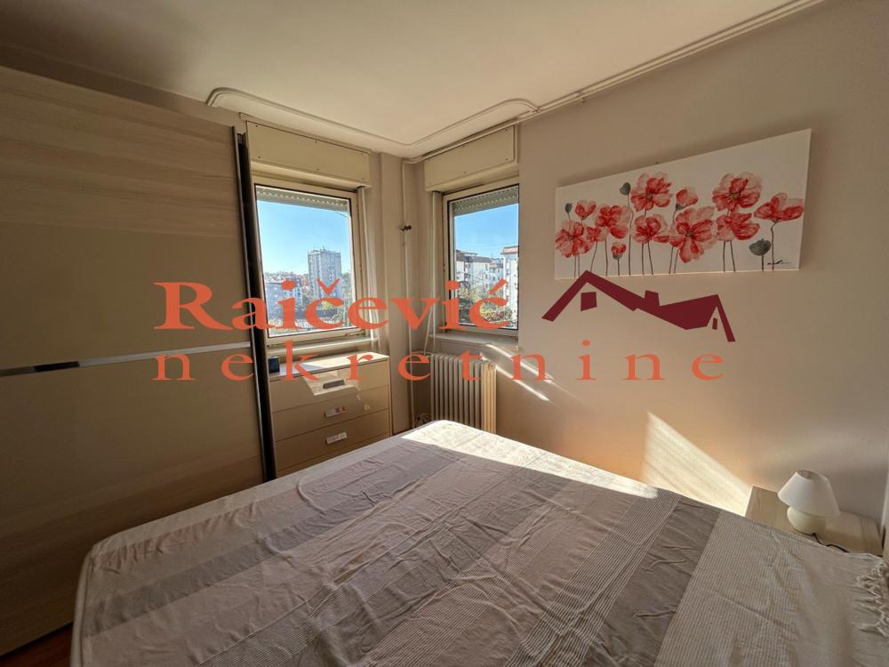 Slika 9 - Tadeusa Koscuska, Trosoban stan za izdavanje, 93m2, 1.200€