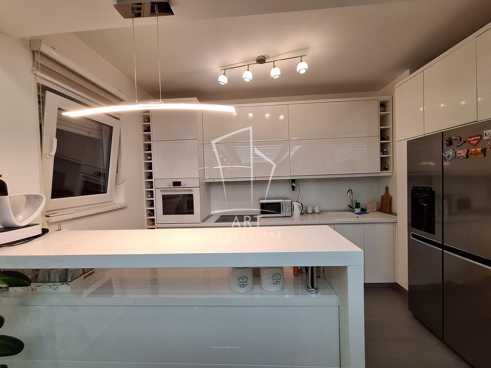 Slika 6 - Vojvode Stepe, Trosoban stan za izdavanje, 75m2, 850€