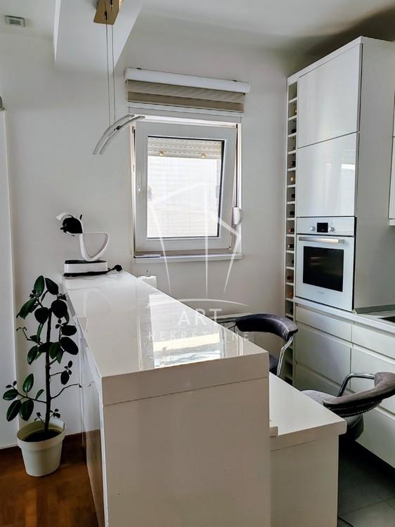 Slika 7 - Vojvode Stepe, Trosoban stan za izdavanje, 75m2, 850€