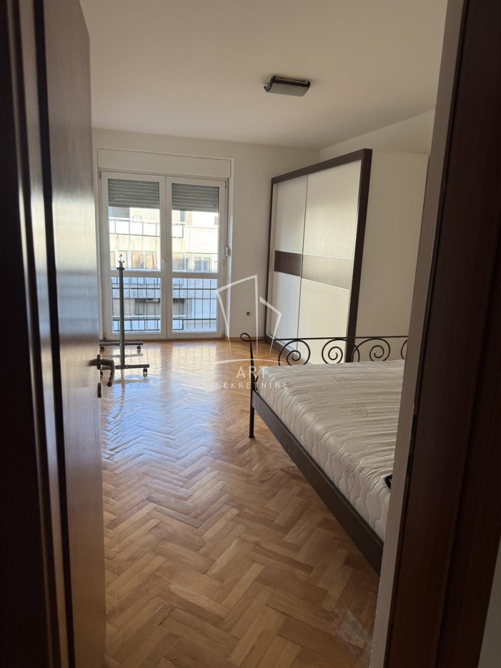 Slika 3 - Karađorđeva, Dvosoban stan za izdavanje, 39m2, 550€