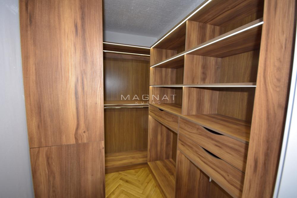 Slika 10 - Kuća za izdavanje, 140m2, 2.500€
