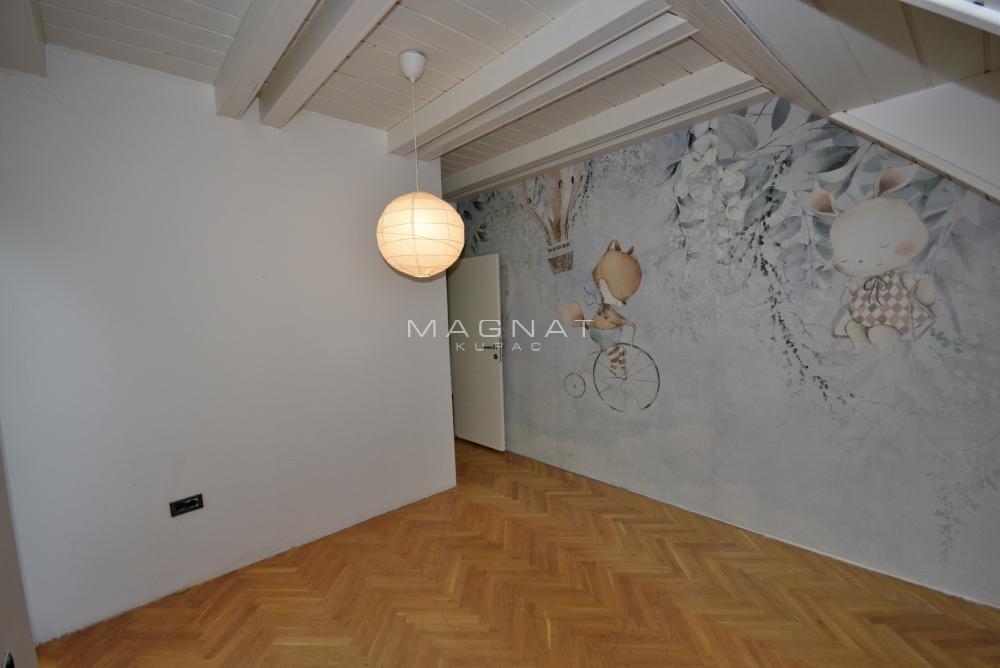 Slika 11 - Kuća za izdavanje, 140m2, 2.500€