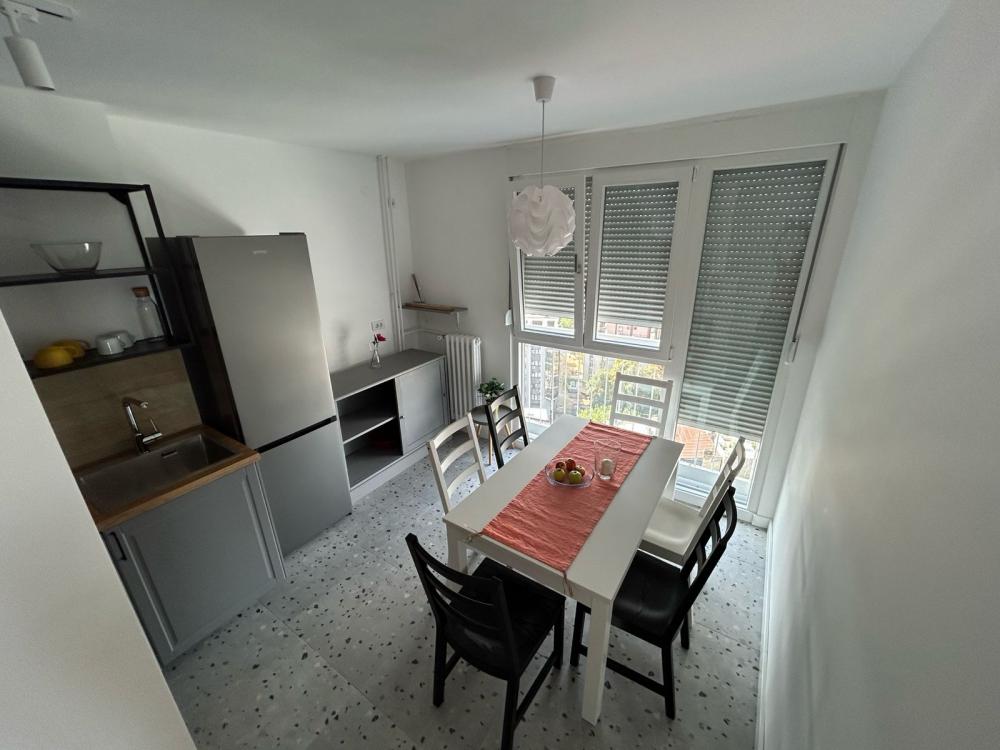 Slika 5 - Bulevar despota Stefana, Četvorosoban stan za izdavanje, 100m2, 1.250€