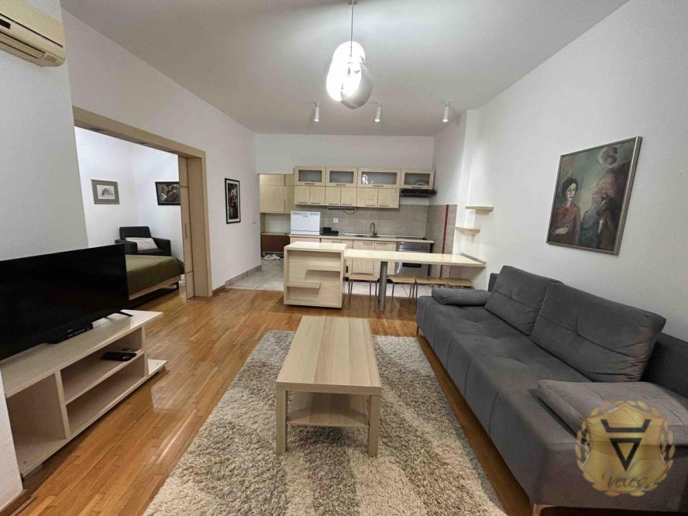 Slika 1 - Dvosoban stan za izdavanje, 50m2, 750€