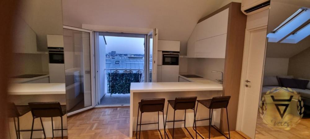 Slika 4 - Dvosoban stan za izdavanje, 48m2, 800€