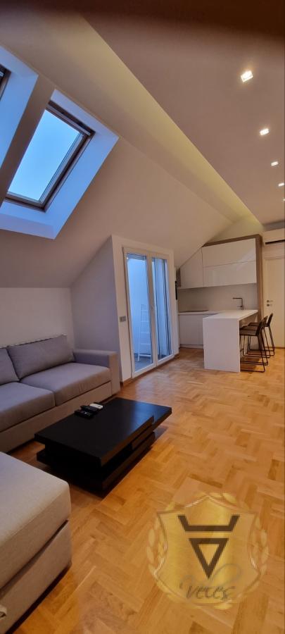 Slika 1 - Dvosoban stan za izdavanje, 48m2, 800€