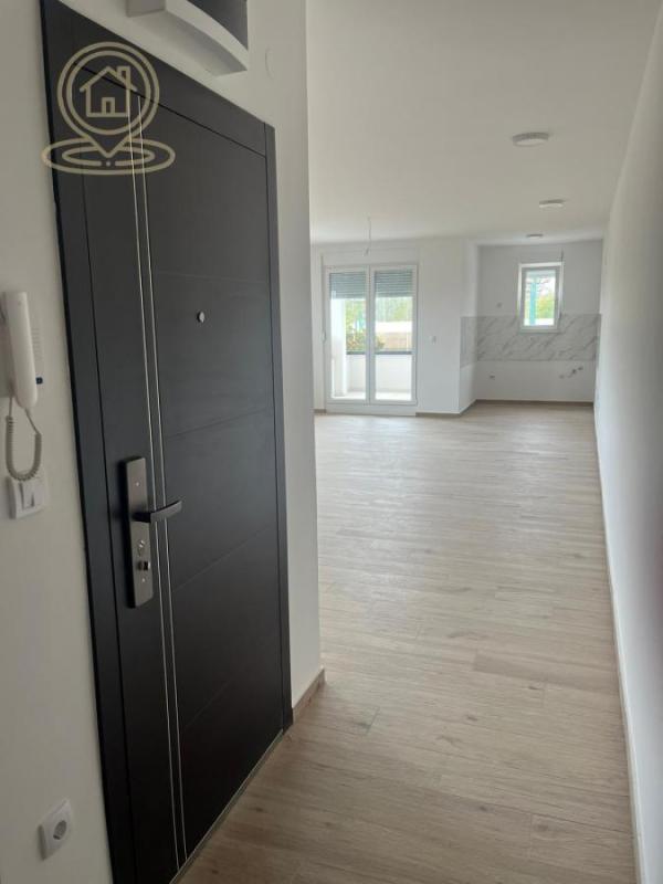 Slika 8 - Jednoiposoban stan na prodaju, 43m2, 84.000€