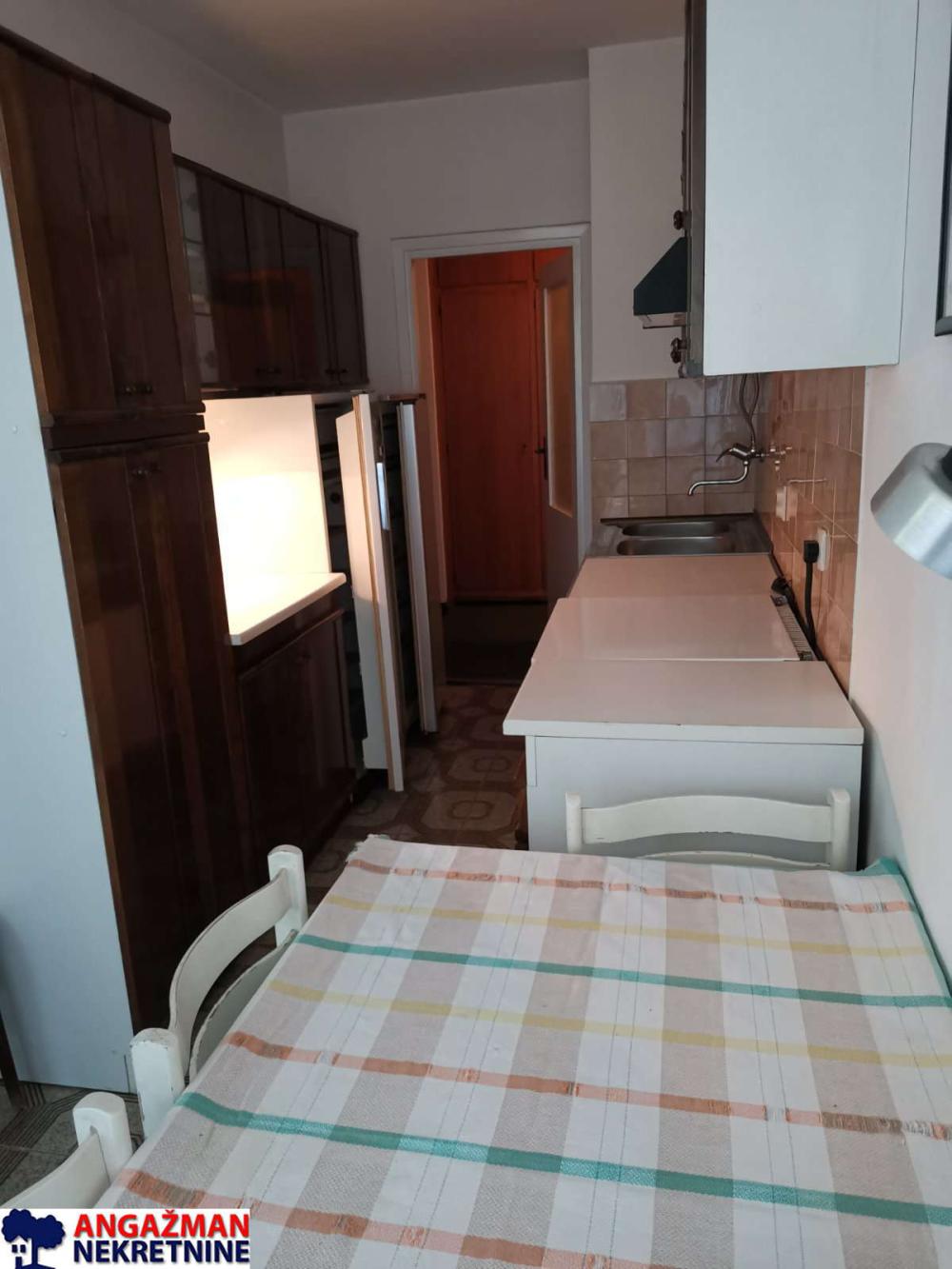 Slika 6 - Omladinskih brigada, Trosoban stan za izdavanje, 76m2, 500€