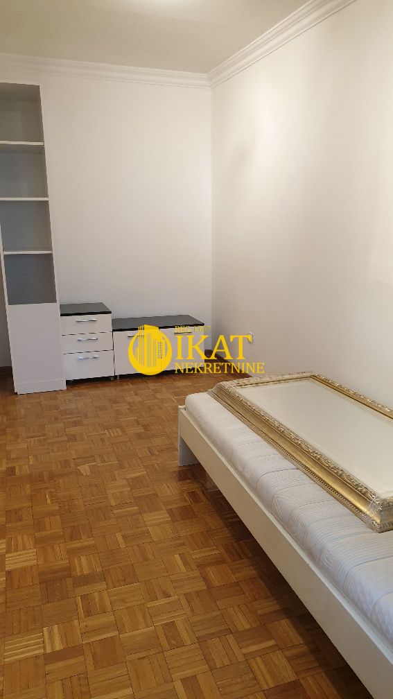 Slika 9 - Četvoroiposoban stan za izdavanje, 115m2, 1.300€