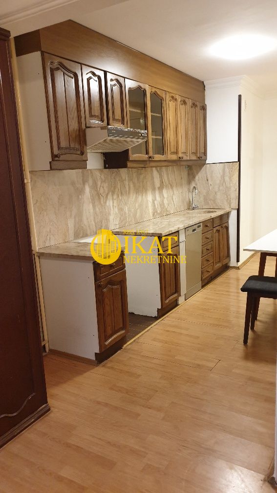 Slika 3 - Četvoroiposoban stan za izdavanje, 115m2, 1.300€