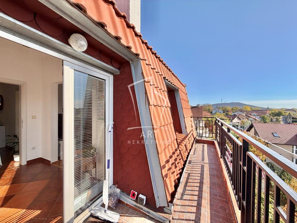 Slika 2 - Liksuri, Četvorosoban stan na prodaju, 199m2, 359.000€