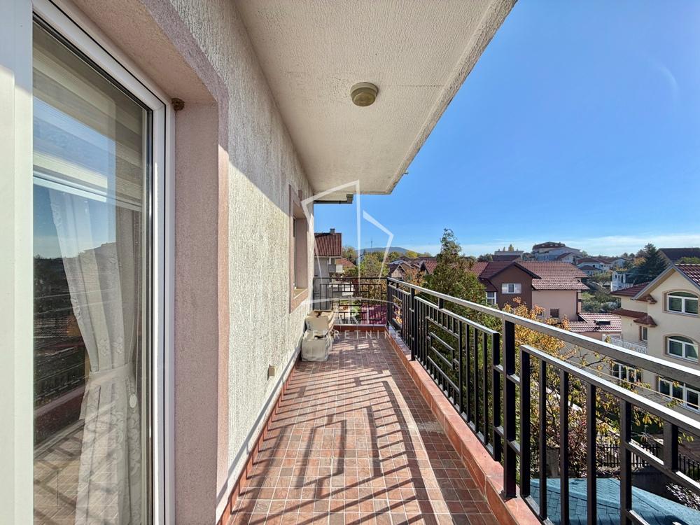 Slika 5 - Liksuri, Troiposoban stan na prodaju, 179m2, 320.000€