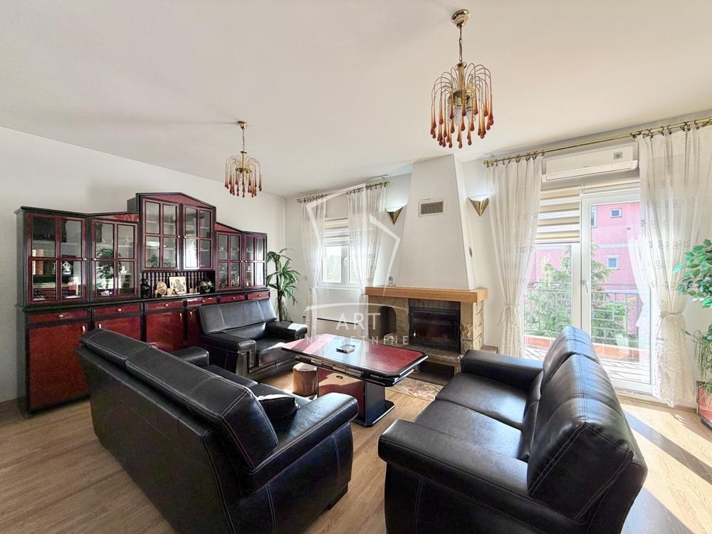 Slika 1 - Liksuri, Troiposoban stan na prodaju, 179m2, 320.000€