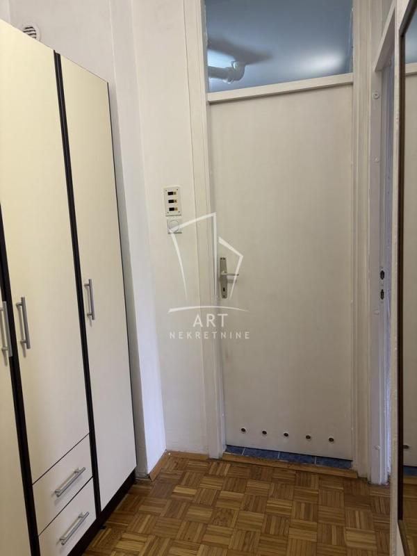 Slika 4 - Trgovačka, Dvosoban stan za izdavanje, 36m2, 500€