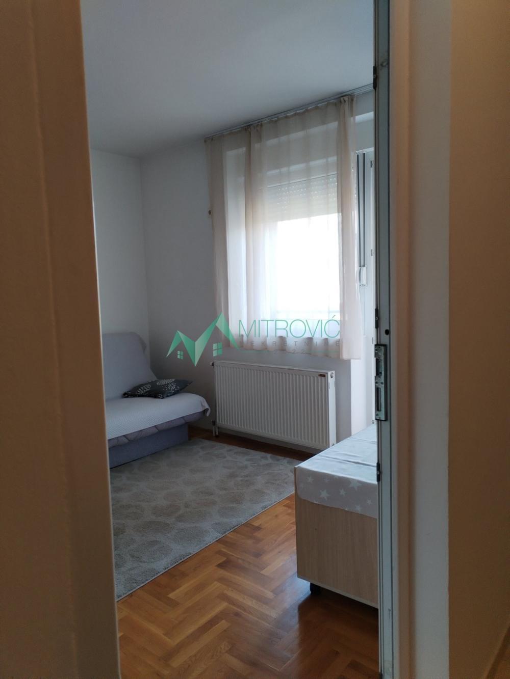 Glavna slika -Jednoiposoban stan za izdavanje, 41m2, 360€