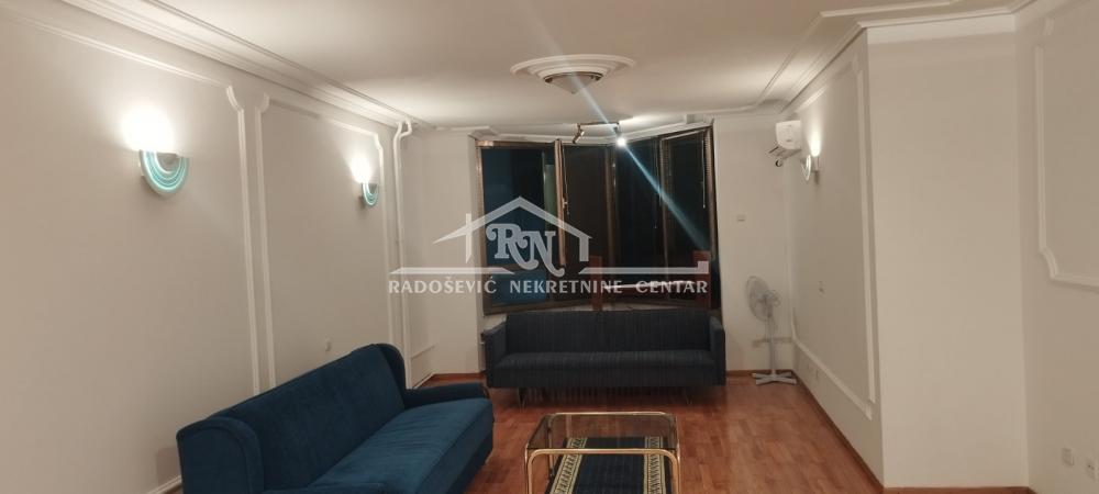 Slika 1 - Svetozara Markovića, Trosoban stan za izdavanje, 84m2, 900€