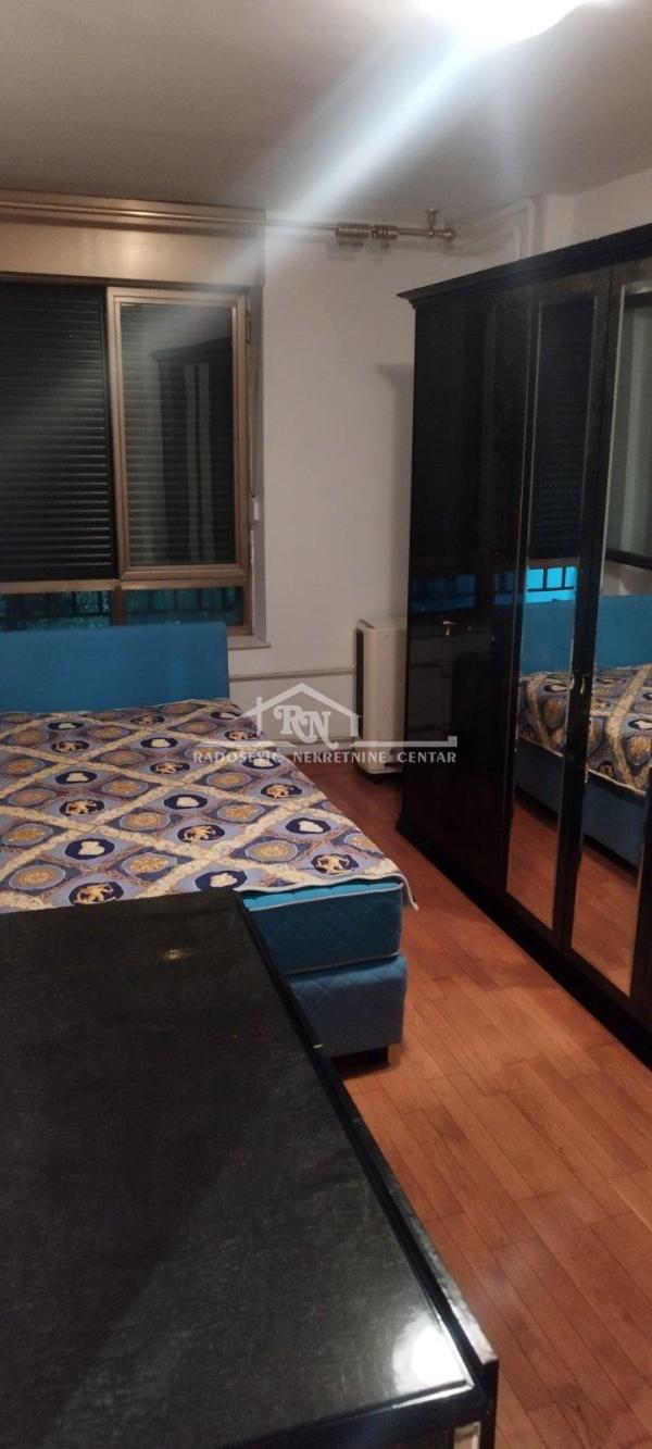 Slika 3 - Svetozara Markovića, Trosoban stan za izdavanje, 84m2, 900€