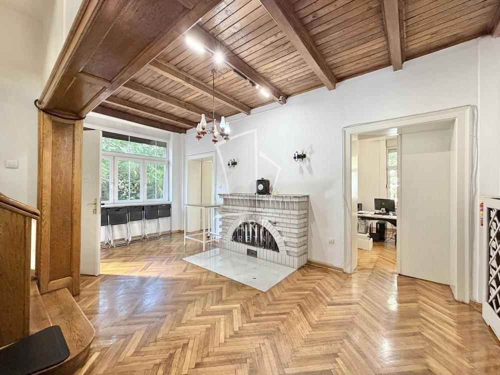 Glavna slika -Palmotićeva, Šestosoban stan za izdavanje, 220m2, 3.000€