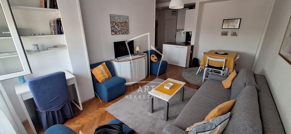 Slika 2 - Cara Dušana, Dvosoban stan za izdavanje, 37m2, 650€