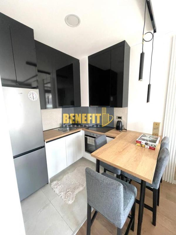 Slika 1 - Trosoban stan za izdavanje, 60m2, 1.200€