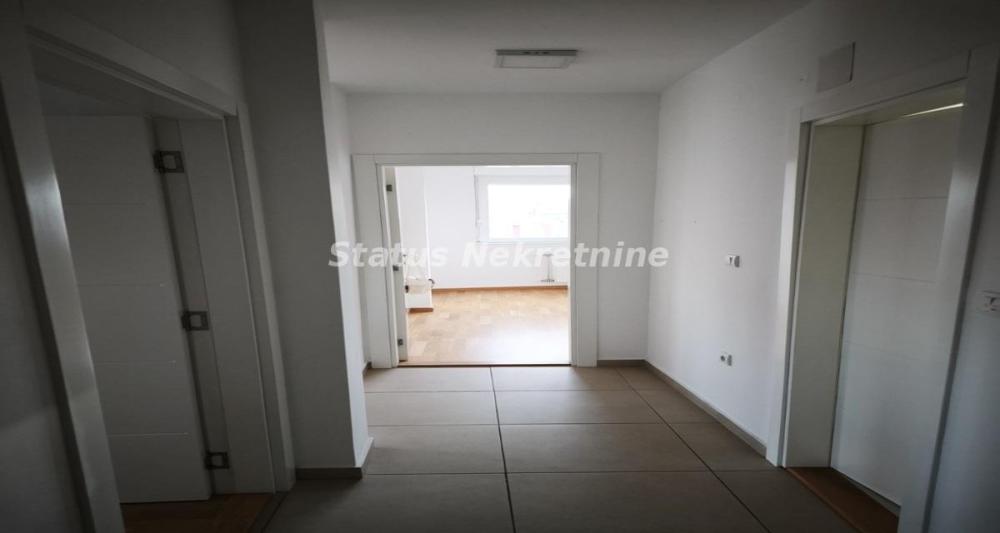 Slika 3 - Trosoban stan za izdavanje, 60m2, 350€