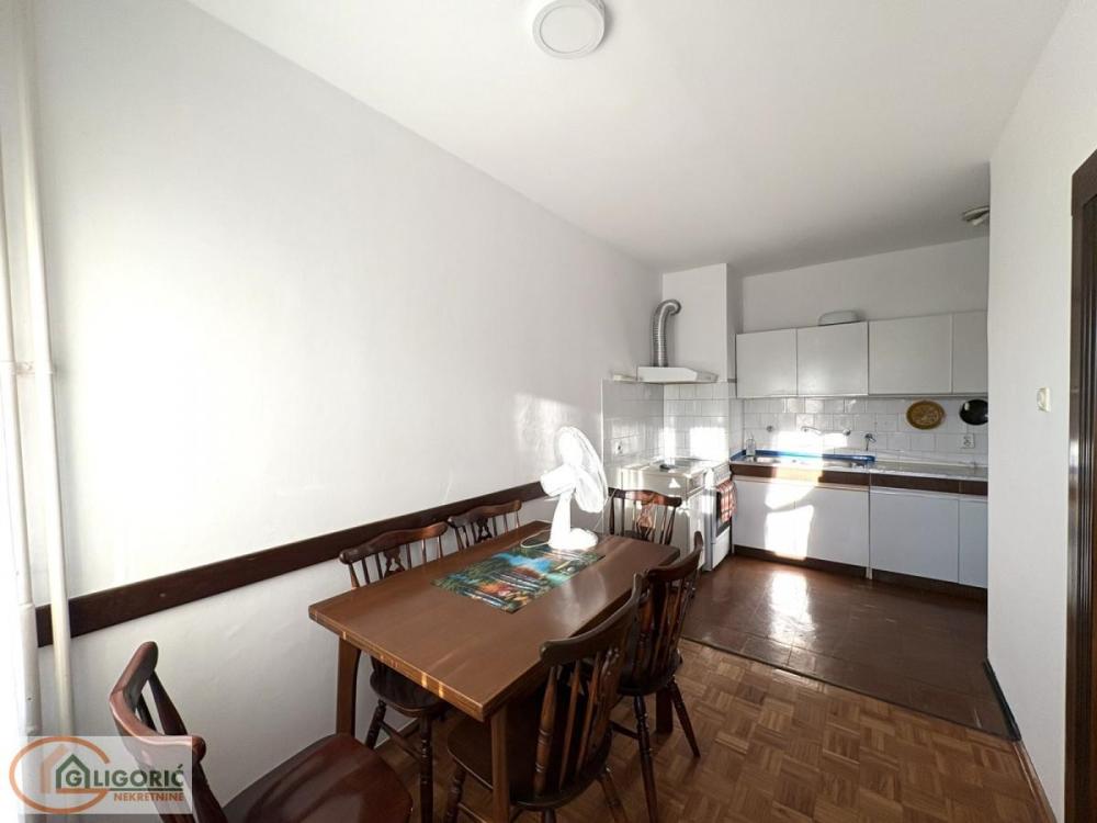 Slika 2 - Matice Srpske, Dvosoban stan na prodaju, 60m2, 133.000€