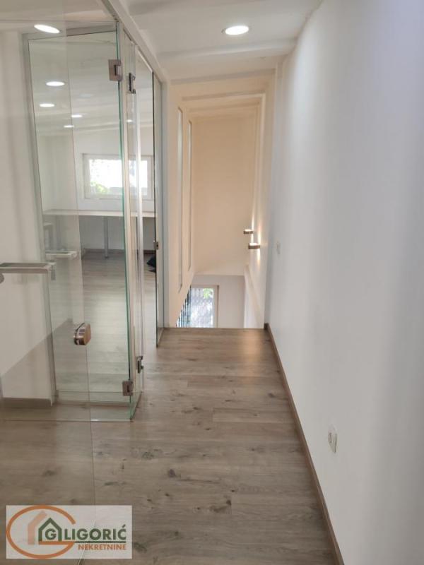 Slika 4 - Trosoban stan na prodaju, 72m2, 250.000€