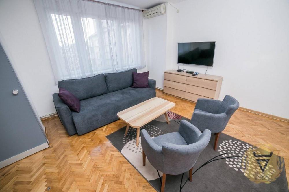 Slika 3 - Dvoiposoban stan za izdavanje, 97m2, 1.300€